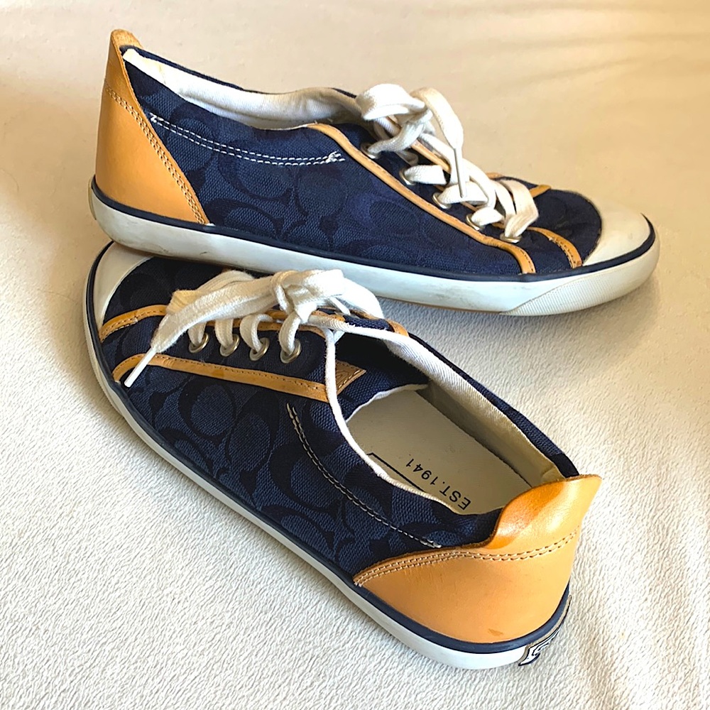 Coach Barrett Signature Sneakers